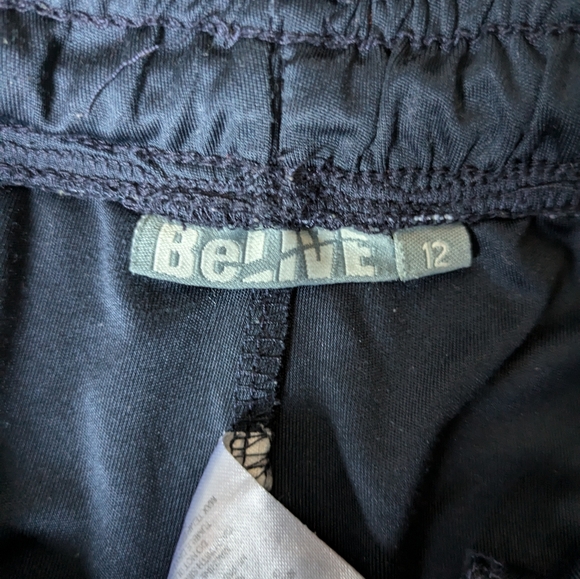 👛10/20$ Sports short 12Y - Picture 4 of 4